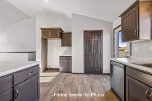 1260 Putnam Dr, Pulaski, WI 54162 - Photo 10