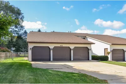 916 Square Terrace, Green Bay, WI 54313 - Photo 34