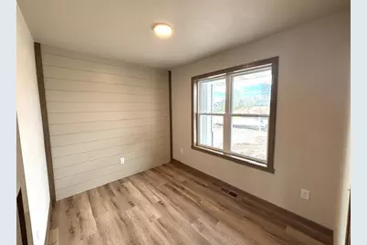 N9036 Cedar Court, Menasha, WI 54952 - Photo 16