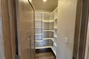 N9036 Cedar Ct, Menasha, WI 54952 - Photo 8