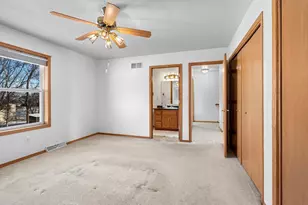 2374 Yolanda Cir, Green Bay, WI 54303 - Photo 20