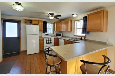 111 N 12th Street, Clintonville, WI 54929 - Photo 6