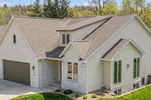 1780 Bobby Jones Dr, De Pere, WI 54115 - Photo 2