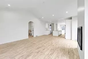 1780 Bobby Jones Dr, De Pere, WI 54115 - Photo 8