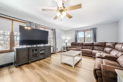 9866 State Highway 22, Waupaca, WI 54981 - Photo 6