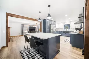 9866 State Hwy 22, Waupaca, WI 54981 - Photo 20