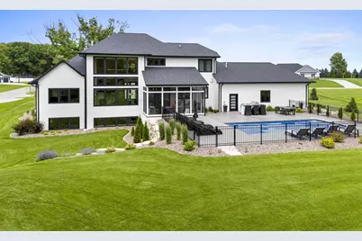 4141 Blackberry Ridge Drive, Hobart, WI 54115 - Photo 8