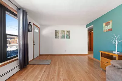 1865 Bond Street, Green Bay, WI 54303 - Photo 4
