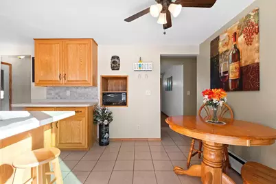 1865 Bond Street, Green Bay, WI 54303 - Photo 8