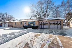 1865 Bond St, Green Bay, WI 54303 - Photo 38