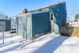 2735 11th St, Two Rivers, WI 54241 - Photo 42