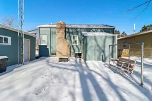 2735 11th St, Two Rivers, WI 54241 - Photo 38