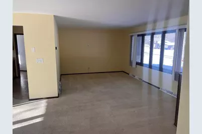 517 North Street, Waupaca, WI 54981 - Photo 4