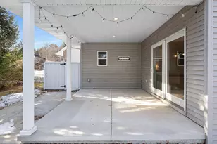 905 Red Fox Dr, Green Bay, WI 54313 - Photo 14