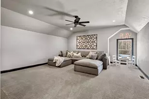 905 Red Fox Dr, Green Bay, WI 54313 - Photo 50