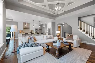 905 Red Fox Dr, Green Bay, WI 54313 - Photo 8