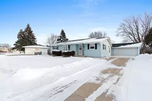 1713 Bentwood Dr, Green Bay, WI 54303 - Photo 38