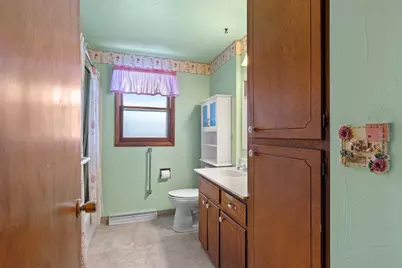 1713 Bentwood Drive, Green Bay, WI 54303 - Photo 16