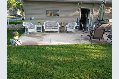 215 W Cameron Street, New London, WI 54961 - Photo 20