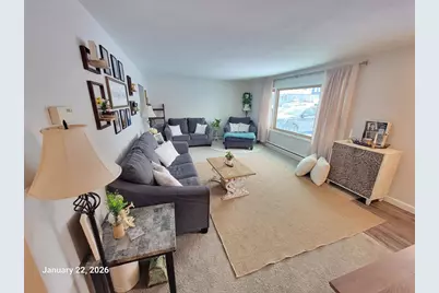 215 W Cameron Street, New London, WI 54961 - Photo 2