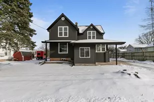 215 N Madison St, Waupun, WI 53963 - Photo 1