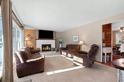 155 Custer Court, Green Bay, WI 54301 - Photo 6