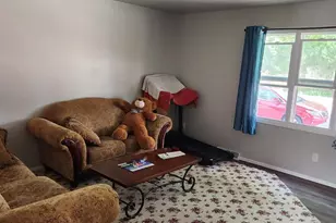 262 Linden St, Fond du Lac, WI 54935 - Photo 4