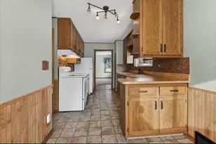 625 Dawes St, Marinette, WI 54143 - Photo 16