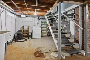 625 Dawes St, Marinette, WI 54143 - Photo 22