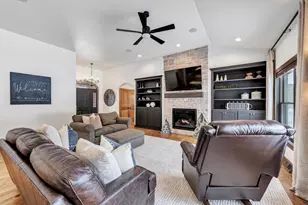 3400 Wynding Ridge Way, Green Bay, WI 54313 - Photo 6