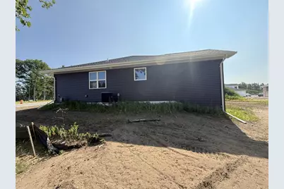 1015 Constellation Way, Marinette, WI 54143 - Photo 20