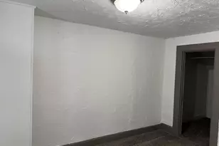 1400 Knapp St, Oshkosh, WI 54902 - Photo 10