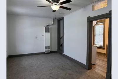 1400 Knapp Street, Oshkosh, WI 54902 - Photo 4