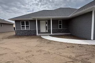 925 Constellation Way, Marinette, WI 54143 - Photo 2