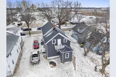 1322 S Broadway, Green Bay, WI 54304 - Photo 8