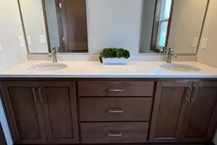 1921 Lone Grove Ave, Green Bay, WI 54303 - Photo 18