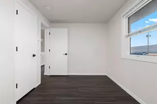 2871 S Broadway, Green Bay, WI 54304 - Photo 26