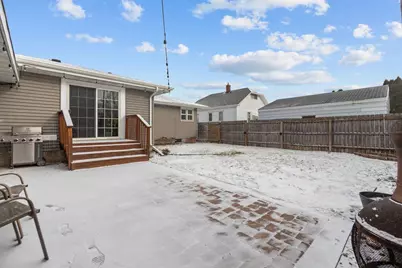 719 W 8th Avenue, Oshkosh, WI 54902 - Photo 38