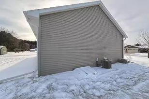 264 Jasmine Dr, Berlin, WI 54923 - Photo 76