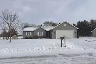 264 Jasmine Dr, Berlin, WI 54923 - Photo 60