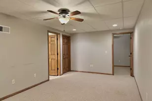 264 Jasmine Dr, Berlin, WI 54923 - Photo 48