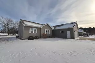 264 Jasmine Dr, Berlin, WI 54923 - Photo 80