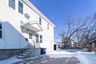 630 Jackson St, Oshkosh, WI 54901 - Photo 34