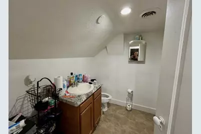 402 W 14th Avenue, Oshkosh, WI 54902 - Photo 18