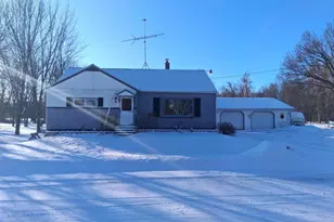 515 E Groninger St, Suring, WI 54174 - Photo 1