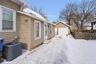 724 2nd St, Menasha, WI 54952 - Photo 20