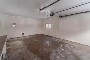 1327 Monroe St, Oshkosh, WI 54901 - Photo 20