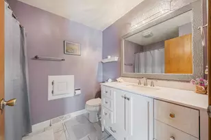 1253 Meadowview Dr, Menasha, WI 54952 - Photo 12