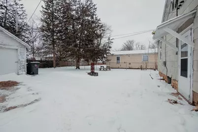 94 E 12th Street, Fond du Lac, WI 54935 - Photo 16