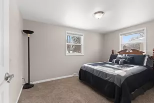 505 Bluebird Ln, Green Bay, WI 54303 - Photo 22